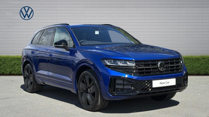 Volkswagen Touareg 3.0 V6 TDI 4Motion 286 Final Edition 5dr Tip Auto Diesel Estate - Image 1